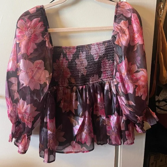 Fancy Blouse - Picture 2 of 3